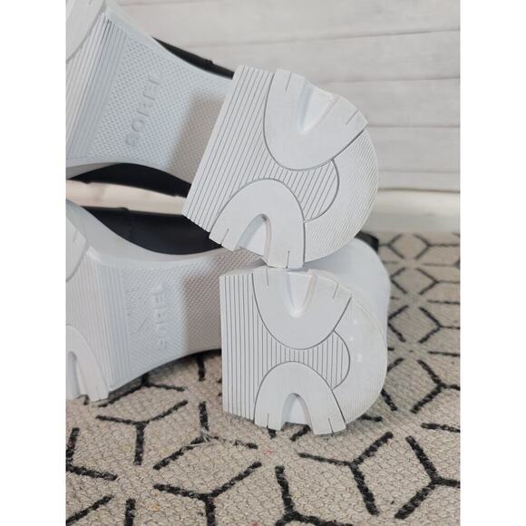 Sorel Brex Leather Chelsea Ankle Boots in Black/White, sz 6.5 - Picture 11 of 15